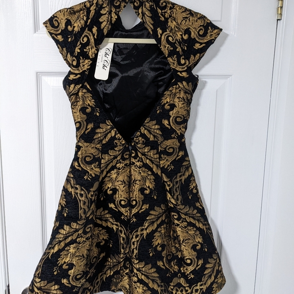 Chi Chi London Brocade Dress - Picture 4 of 7